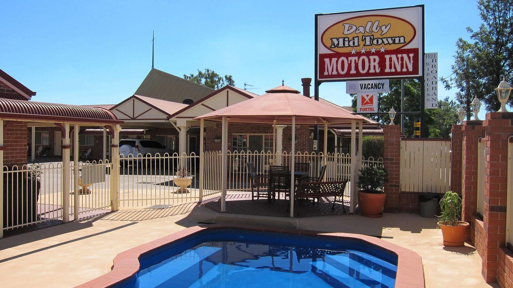 Dalby Mid Town Motor Inn Exterior photo